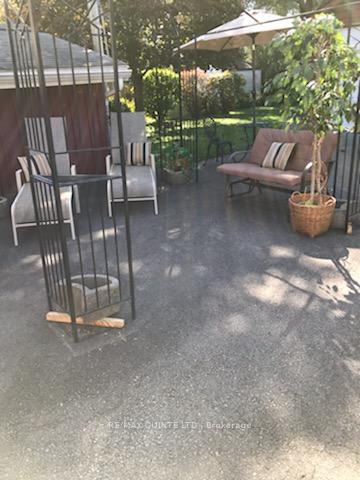 Photo 36 of 20 Alfred Drive, Belleville, Belleville Ward — HOMEH