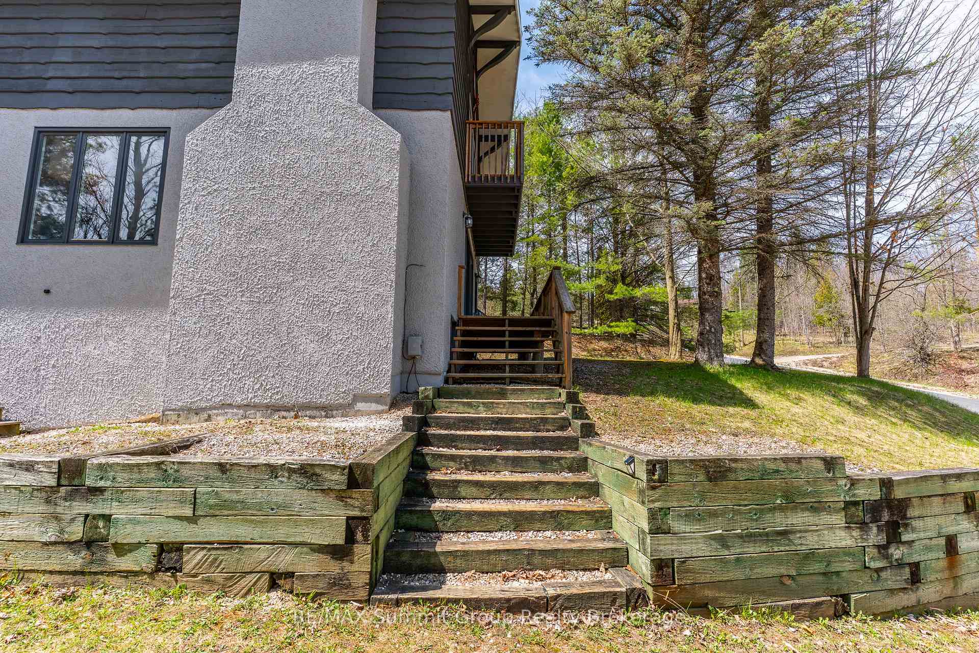 Photo 35 of 144 Talisman Boulevard, Grey Highlands — HOMEH