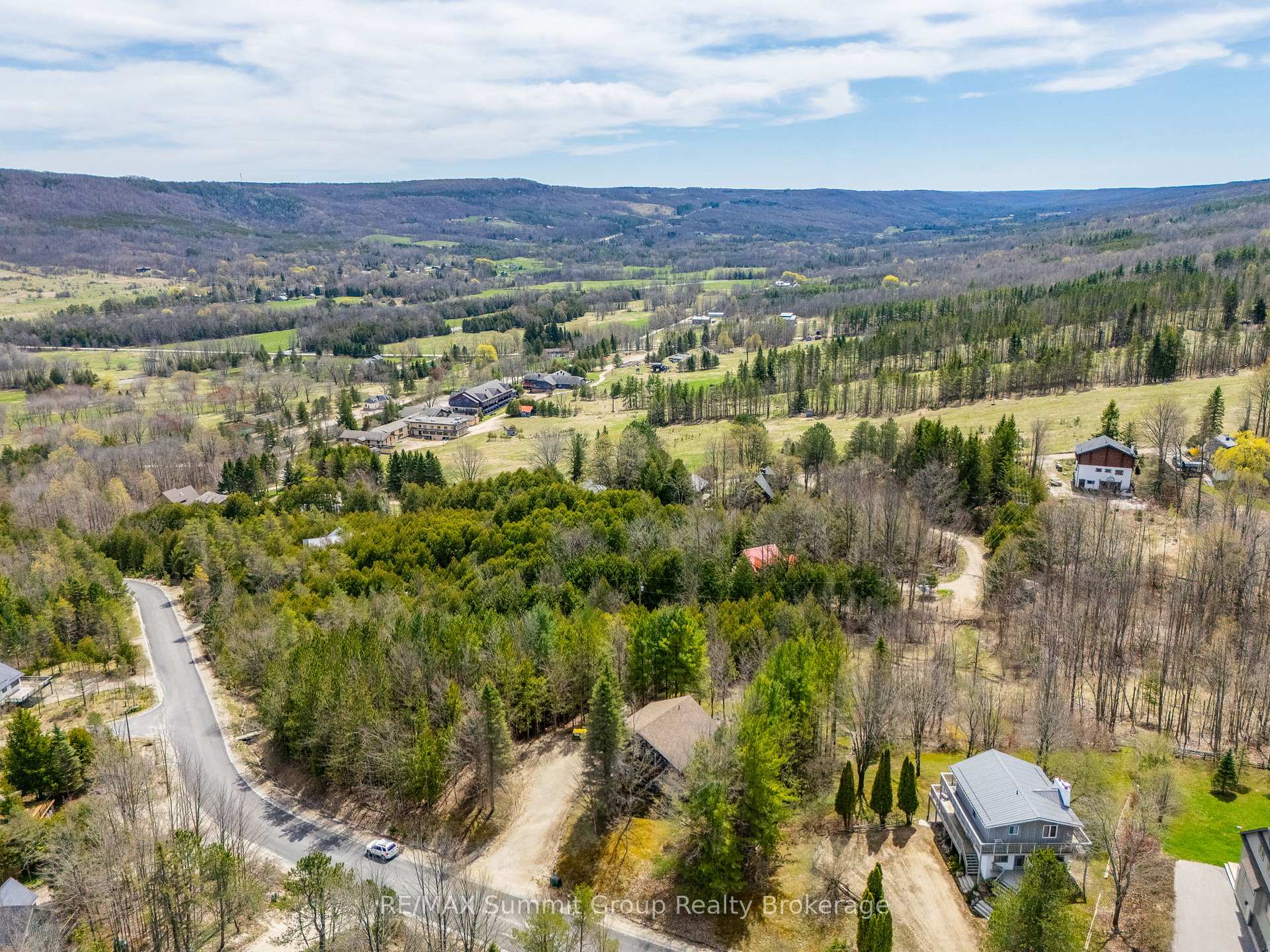 Photo 45 of 144 Talisman Boulevard, Grey Highlands — HOMEH