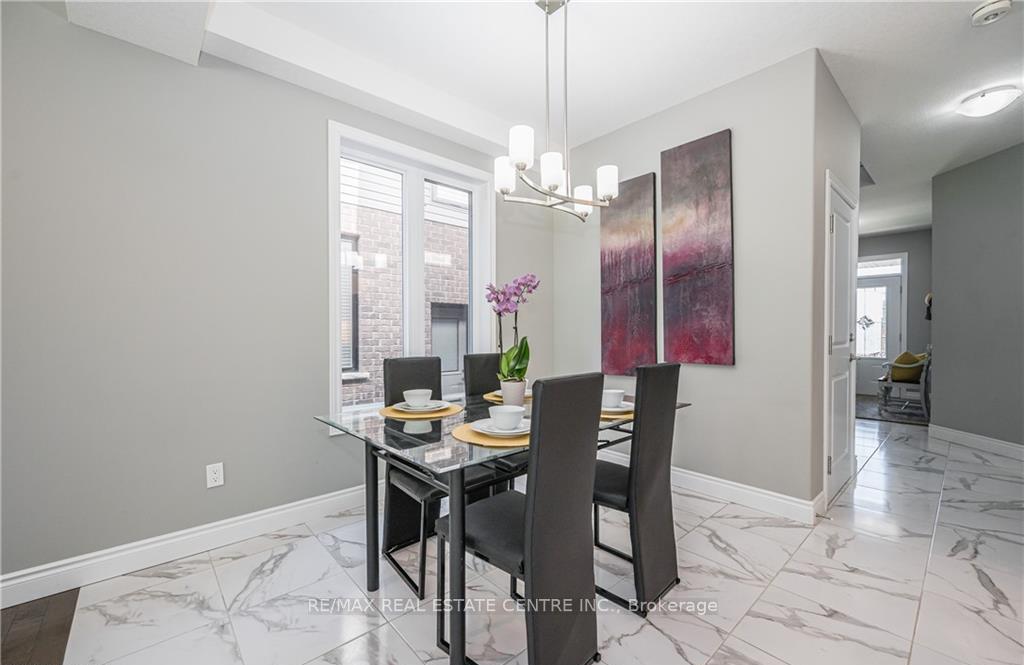 Photo 8 of Unit Upper, 152 Dallan Drive, Guelph, Pineridge/Westminster Woods — HOMEH