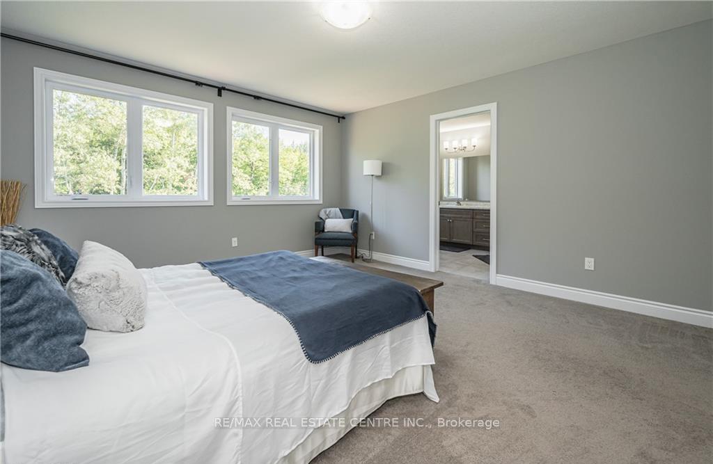 Photo 14 of Unit Upper, 152 Dallan Drive, Guelph, Pineridge/Westminster Woods — HOMEH