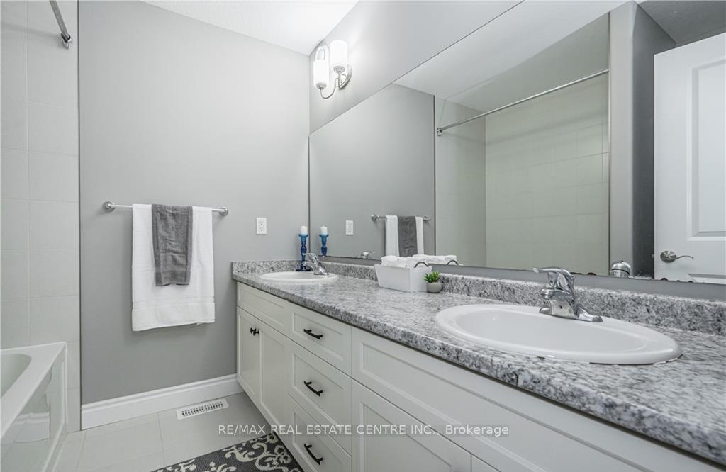 Photo 24 of Unit Upper, 152 Dallan Drive, Guelph, Pineridge/Westminster Woods — HOMEH