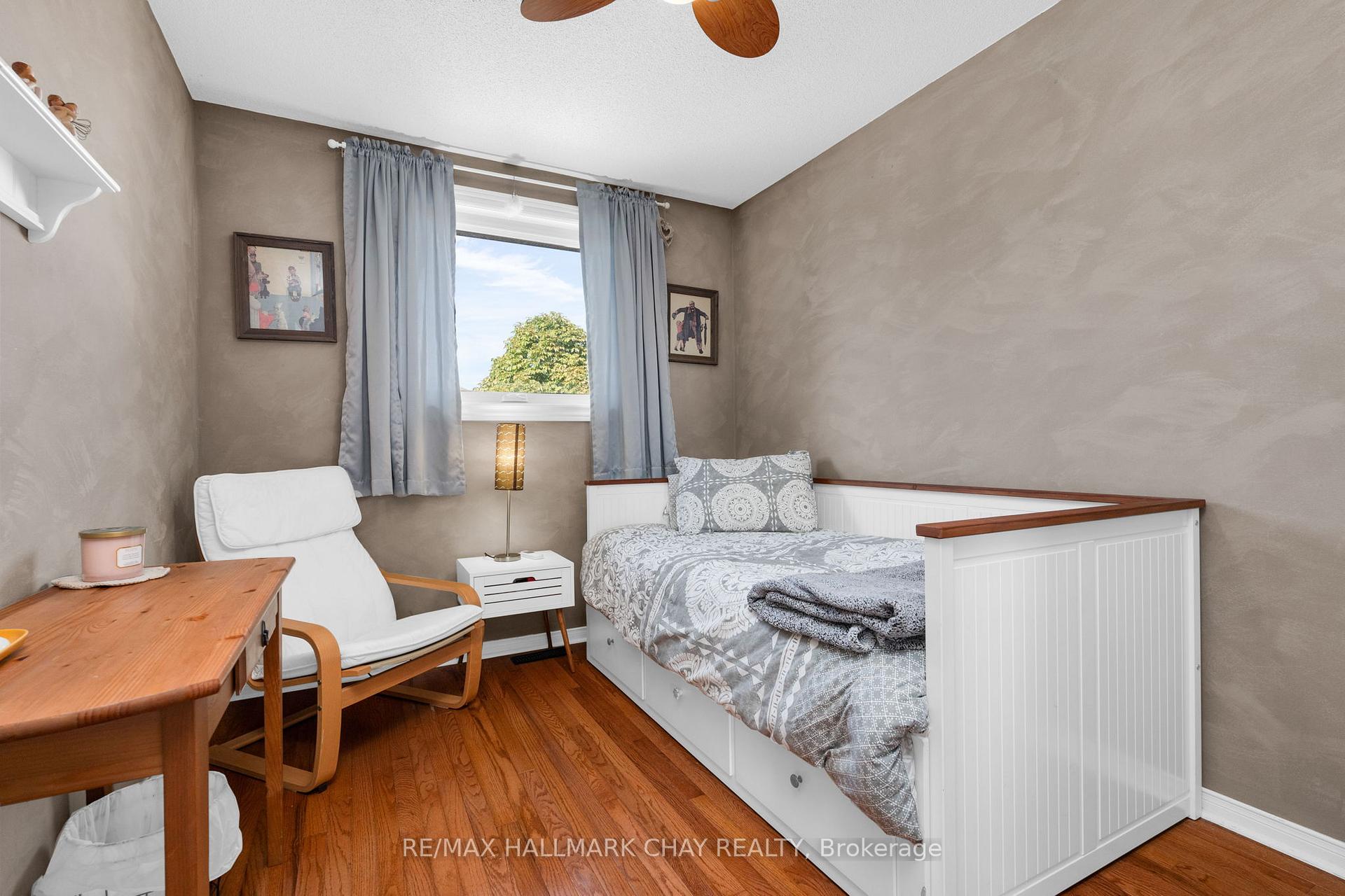 Photo 19 of 166 Country Lane, Barrie, Painswick South — HOMEH