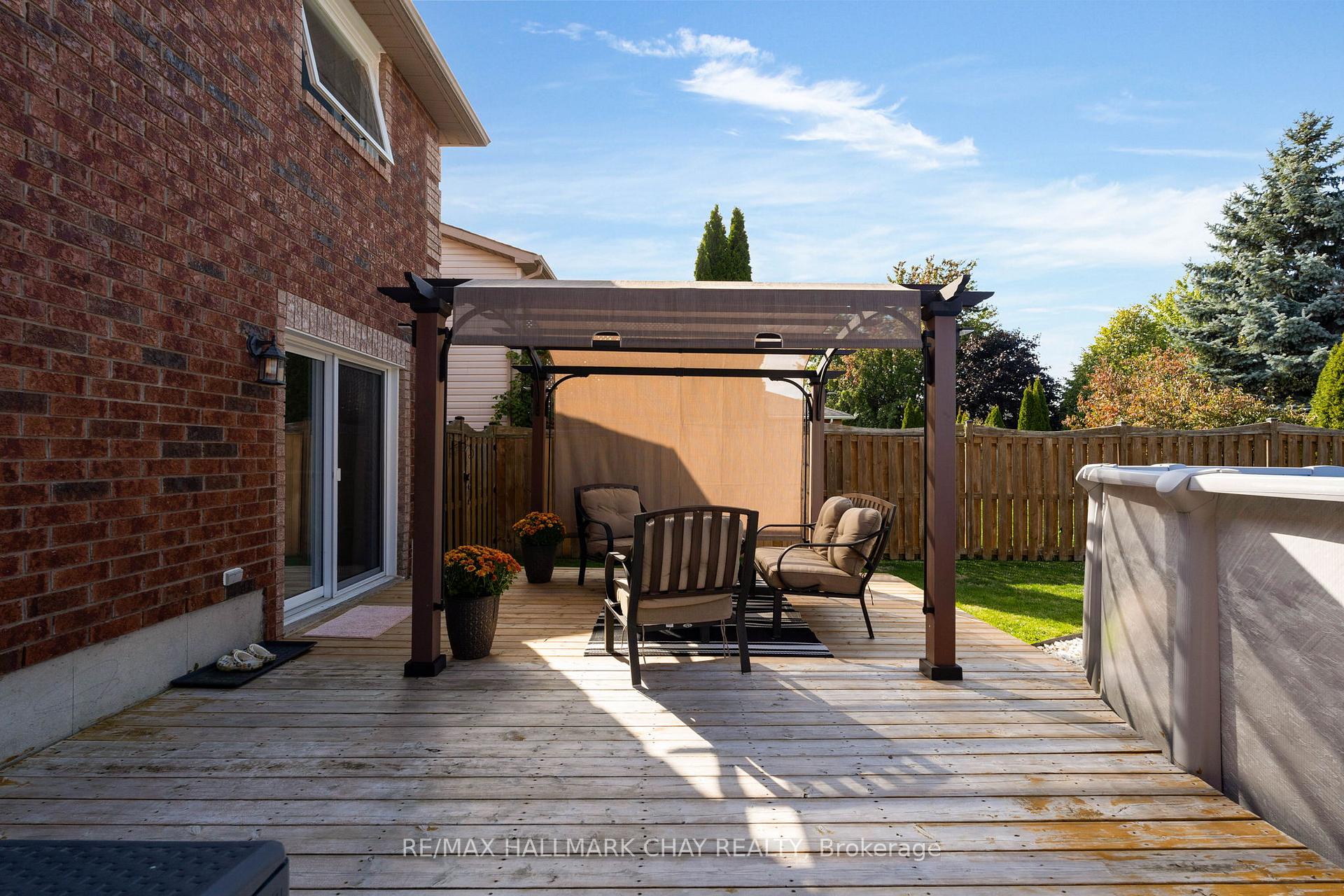 Photo 26 of 166 Country Lane, Barrie, Painswick South — HOMEH