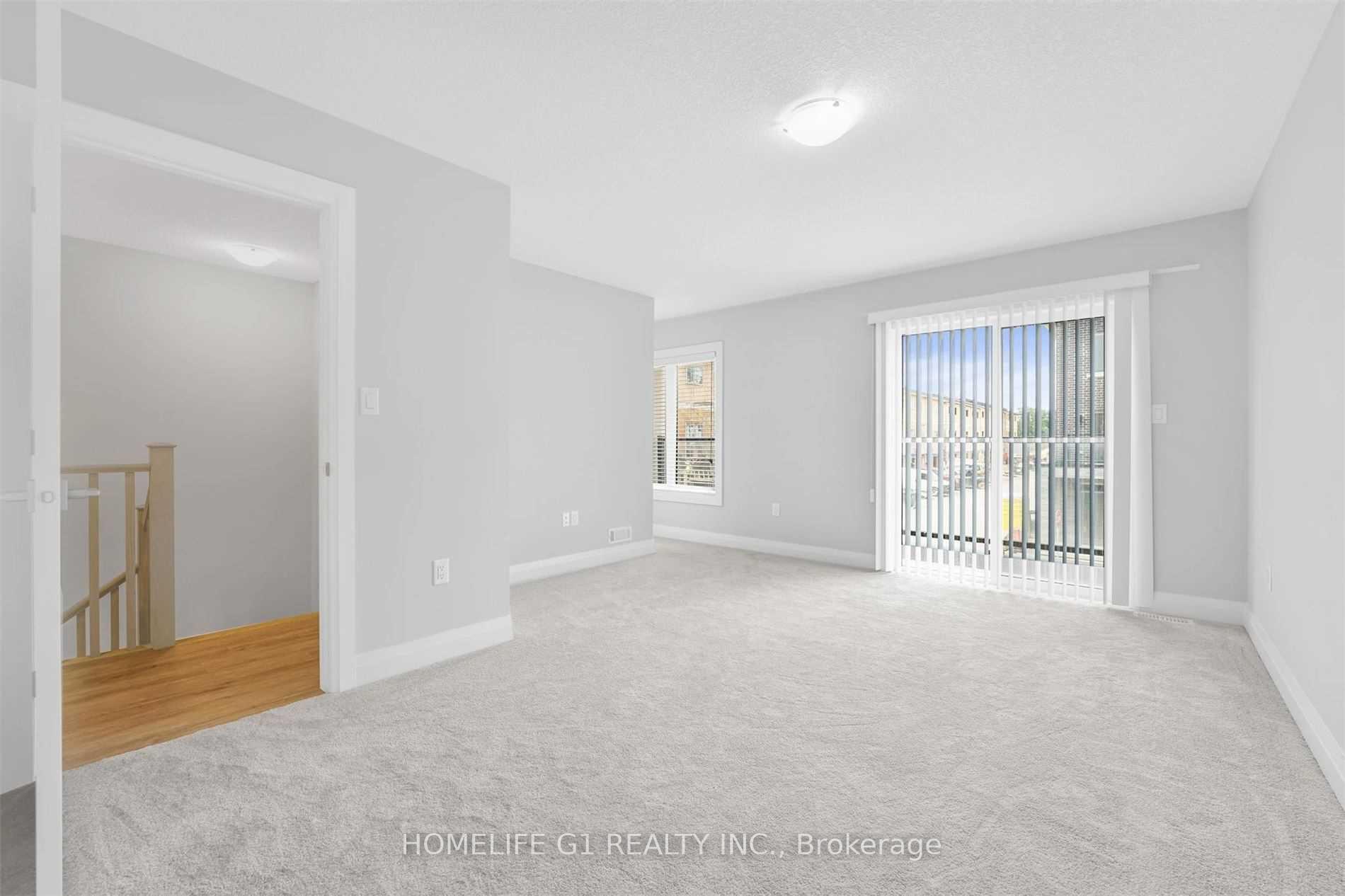 Photo 11 of 10 Bayberry Lane, Grimsby, Grimsby Escarpment — HOMEH
