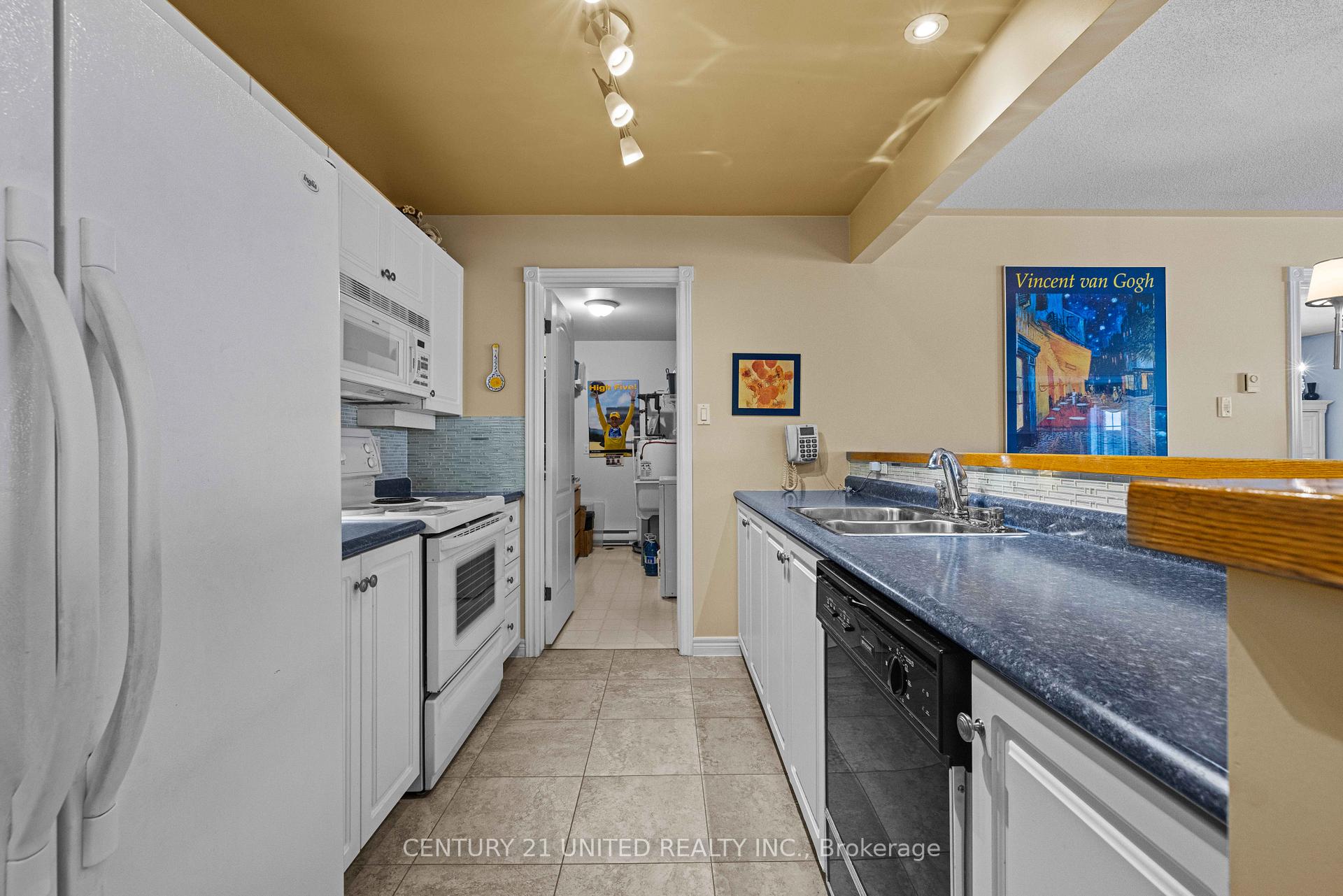 Photo 23 of Unit 1, 699 Whitaker Street, Peterborough, Ashburnham Ward 4 — HOMEH