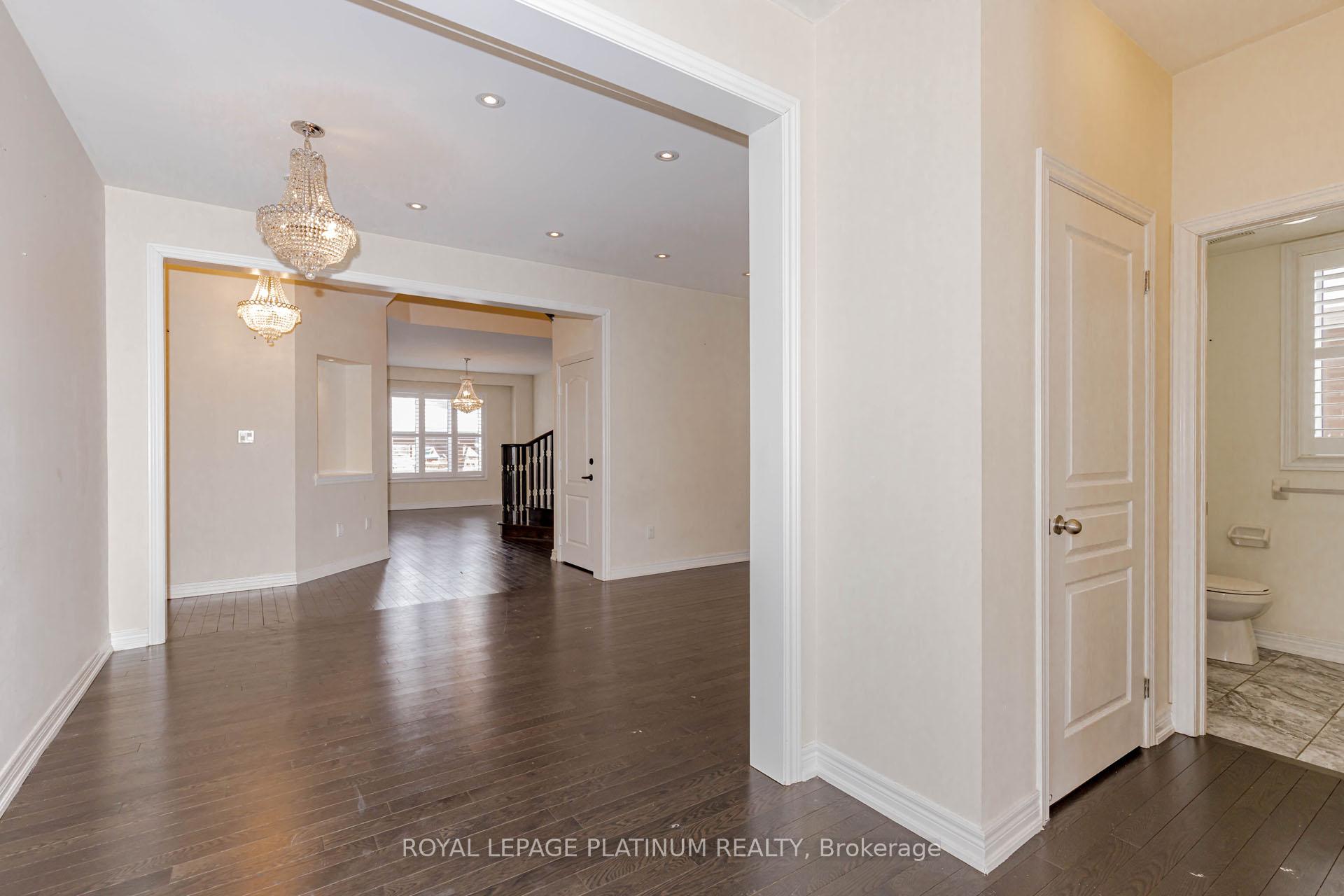 Photo 8 of 5 Terrick Road, Brampton, Northwest Brampton — HOMEH