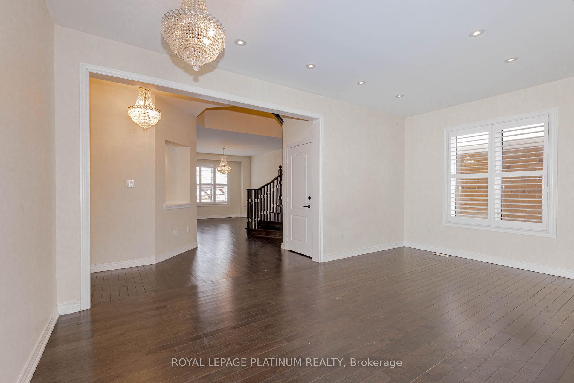 Photo 9 of 5 Terrick Road, Brampton, Northwest Brampton — HOMEH