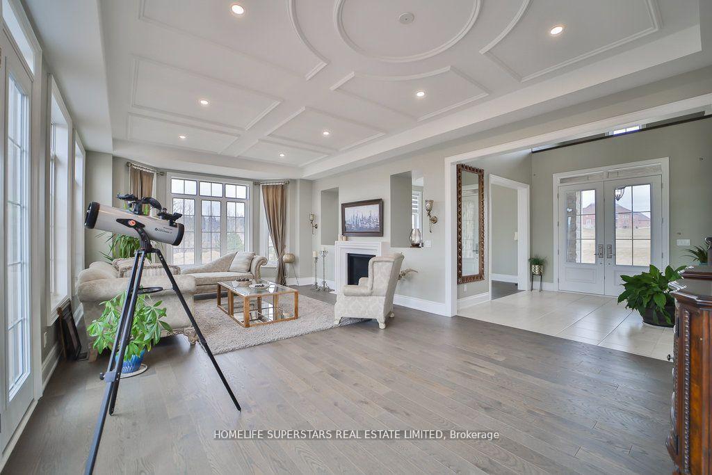 Photo 4 of 134 AMOS DRIVE Amos Drive, Caledon, Palgrave — HOMEH