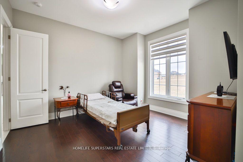 Photo 6 of 134 AMOS DRIVE Amos Drive, Caledon, Palgrave — HOMEH