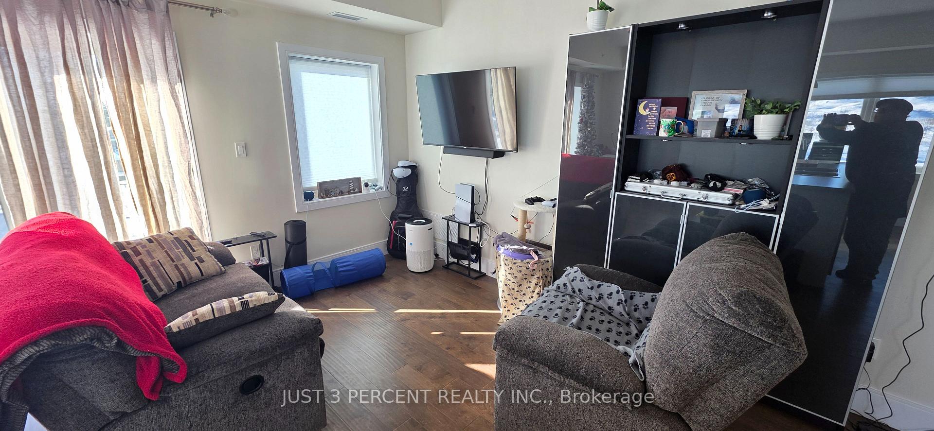 Photo 9 of Unit 309, 340 Florence Drive, Peterborough, Monaghan Ward 2 — HOMEH