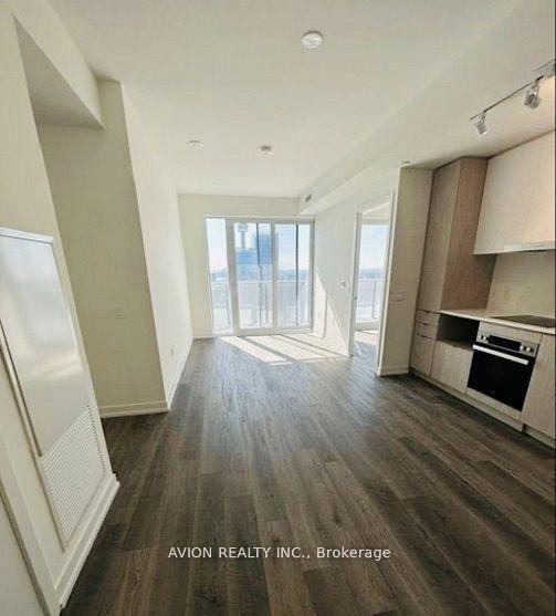 Photo 3 of Unit 6212, 55 Cooper Street, Toronto, Waterfront Communities — HOMEH