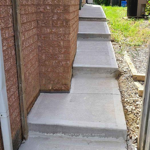 Photo 14 of 4 Red Stag Road, Brampton, Sandringham-Wellington — HOMEH