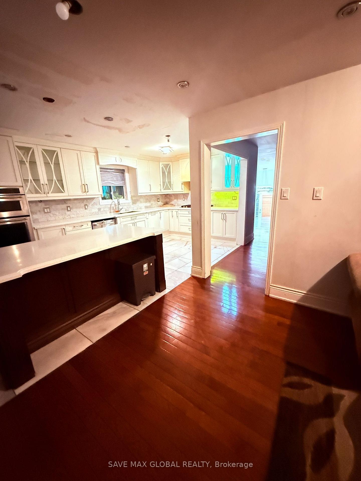 Photo 19 of 142 River Rock Crescent, Brampton, Fletcher's Meadow — HOMEH