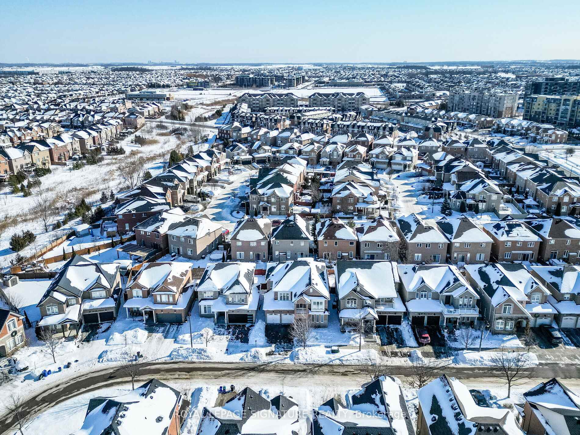 Photo 43 of 521 Bussel Crescent, Milton, Clarke — HOMEH