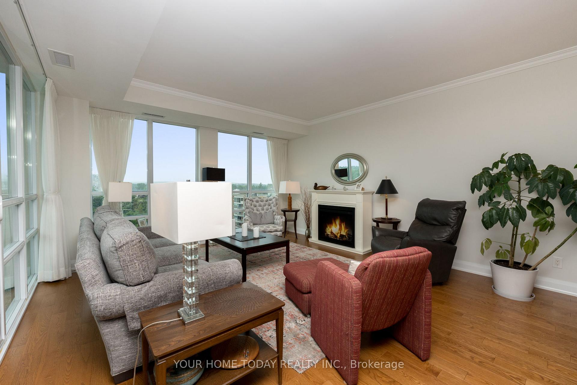 Photo 3 of Unit 1001, 50 Hall Road, Halton Hills, Georgetown — HOMEH