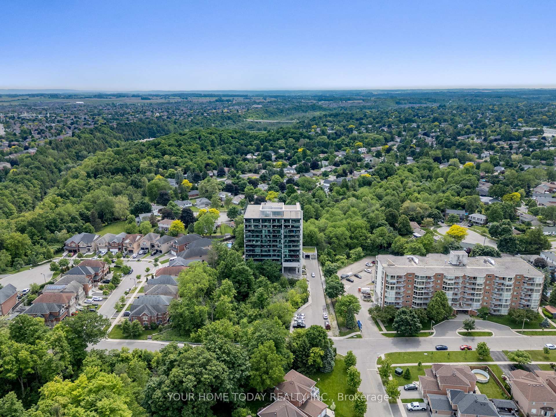 Photo 42 of Unit 1001, 50 Hall Road, Halton Hills, Georgetown — HOMEH