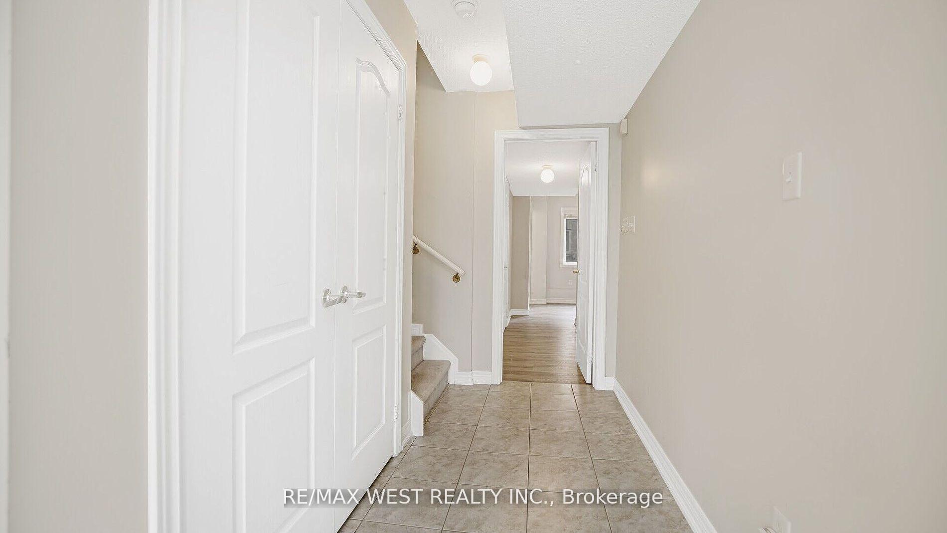 Photo 30 of 9 Freeland Hill W, Brampton, Bram West — HOMEH
