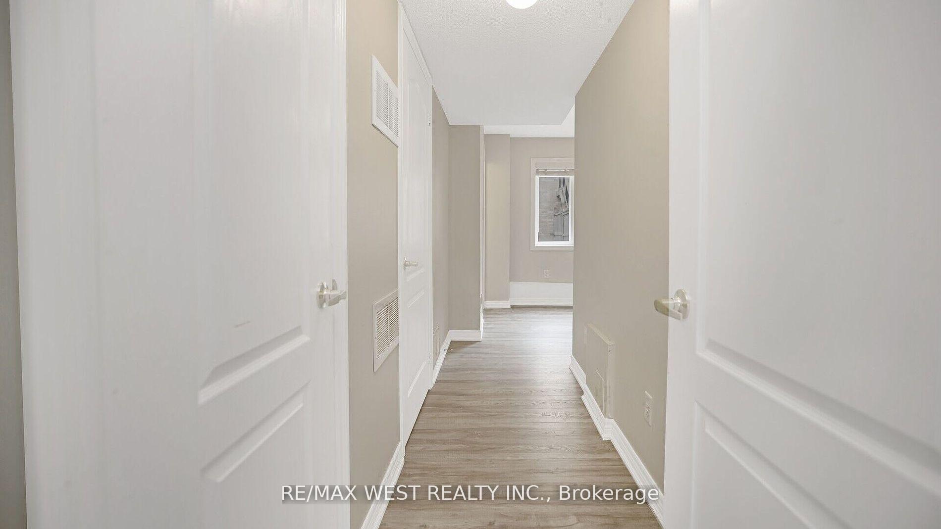 Photo 5 of 9 Freeland Hill W, Brampton, Bram West — HOMEH