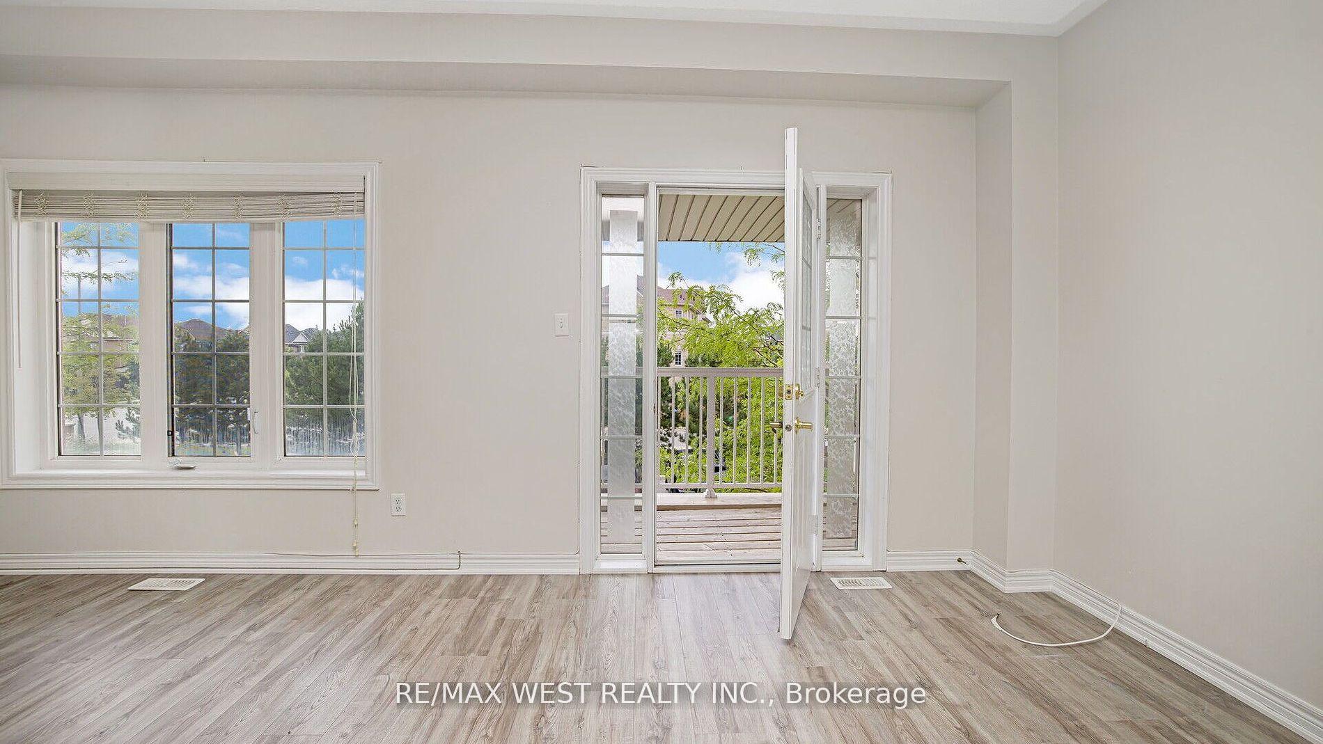 Photo 39 of 9 Freeland Hill W, Brampton, Bram West — HOMEH