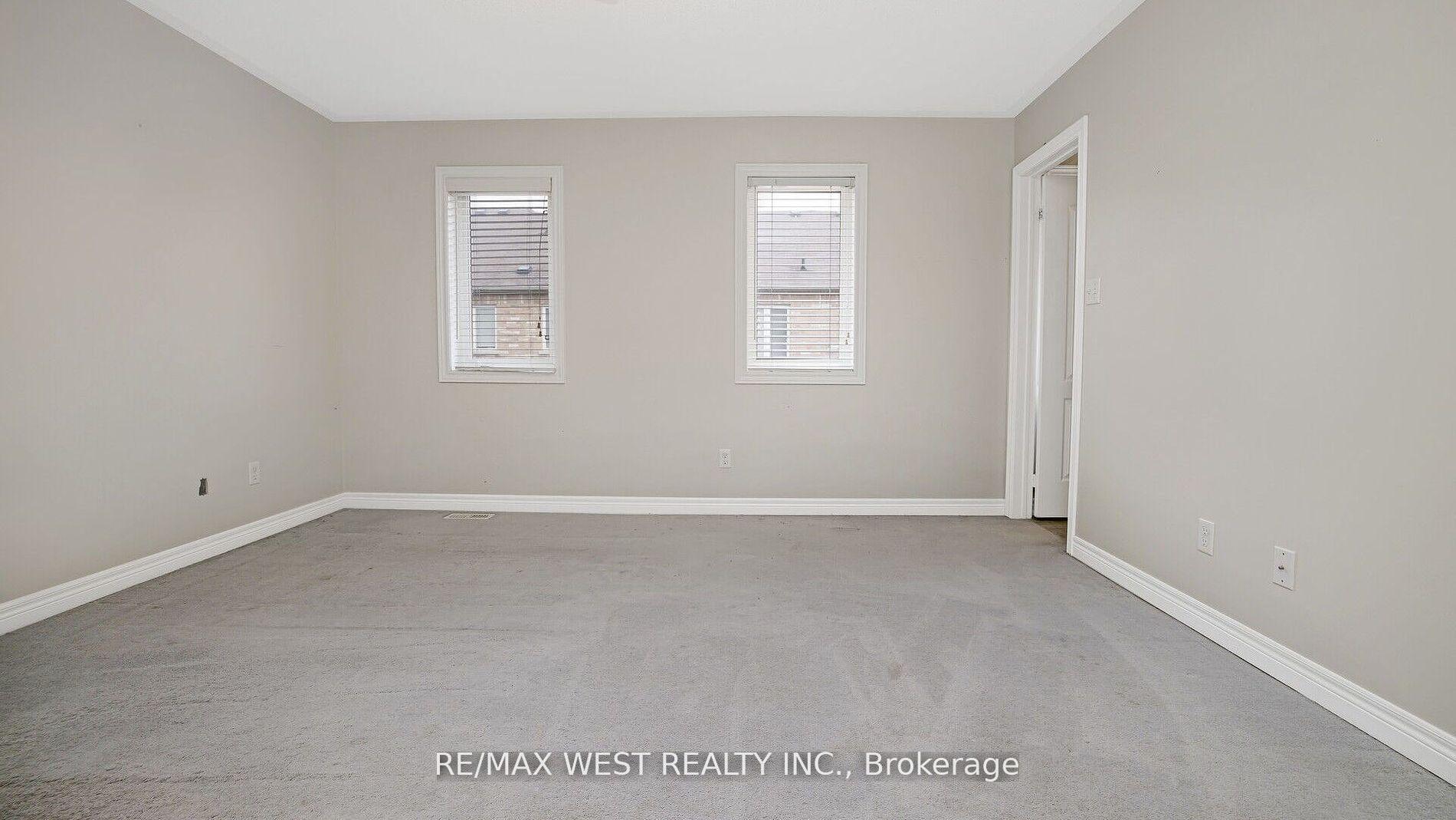 Photo 33 of 9 Freeland Hill W, Brampton, Bram West — HOMEH