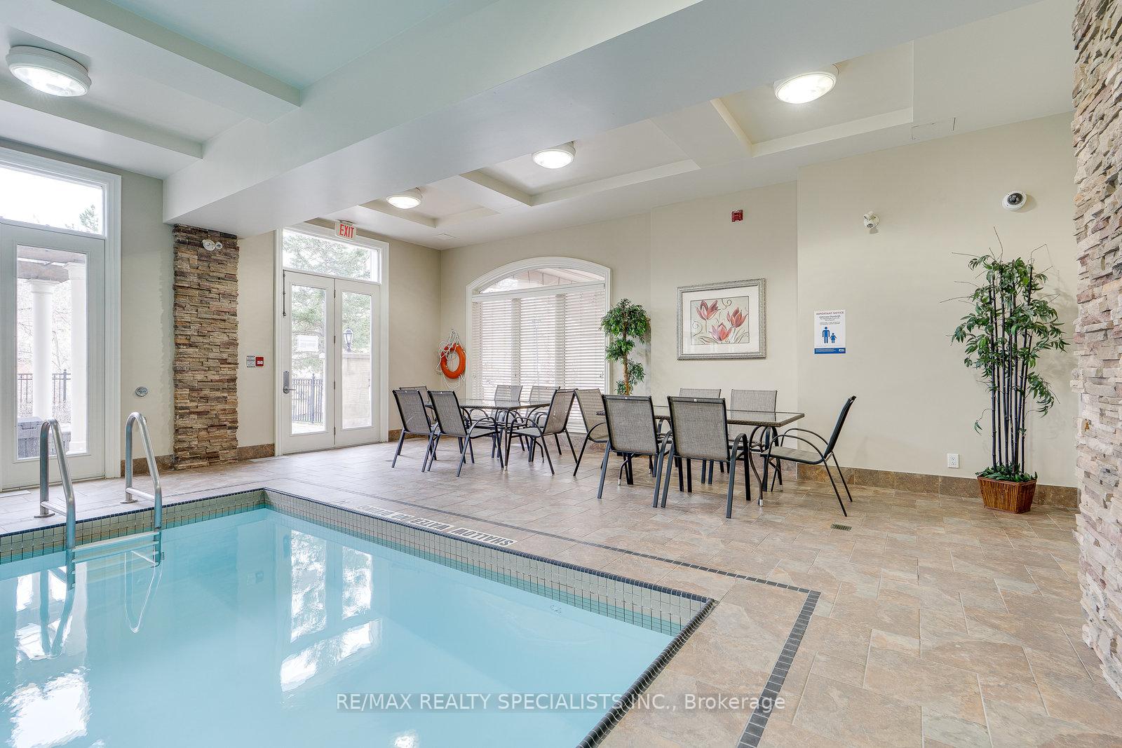 Photo 38 of Unit 401, 60 Ann Street, Caledon, Bolton West — HOMEH
