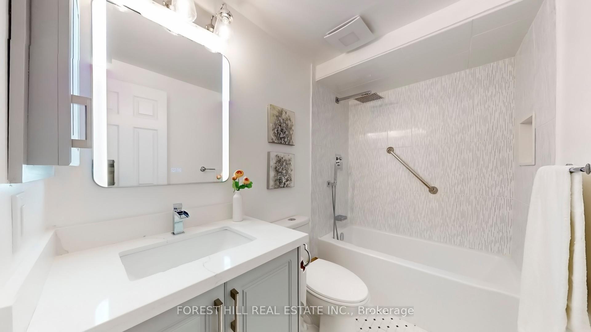 Photo 32 of 7 Mcmorran Crescent, Vaughan, Brownridge — HOMEH