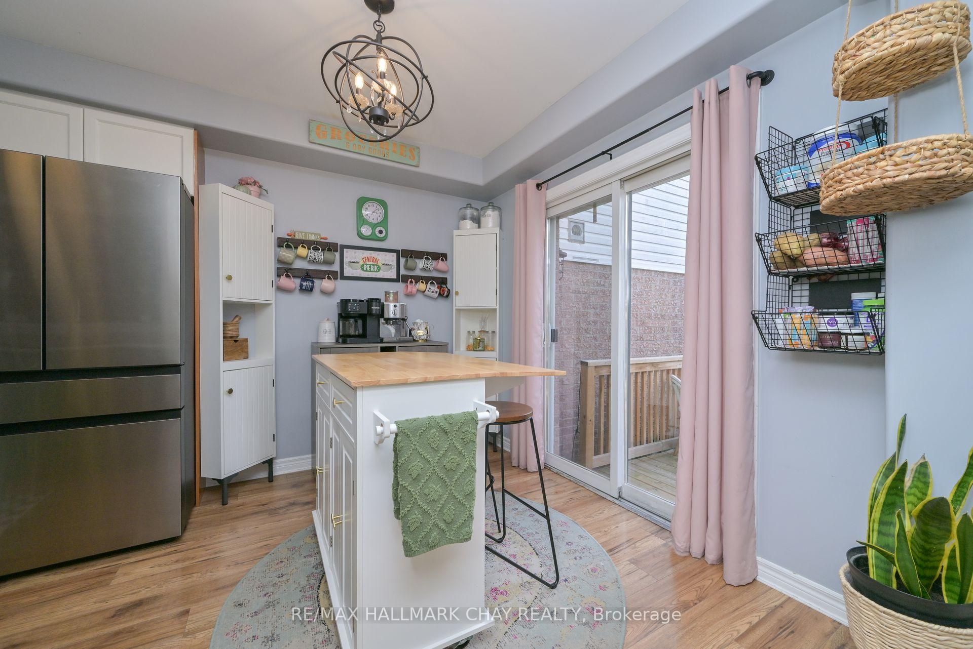 Photo 32 of 96 Buchanan Drive, New Tecumseth, Alliston — HOMEH