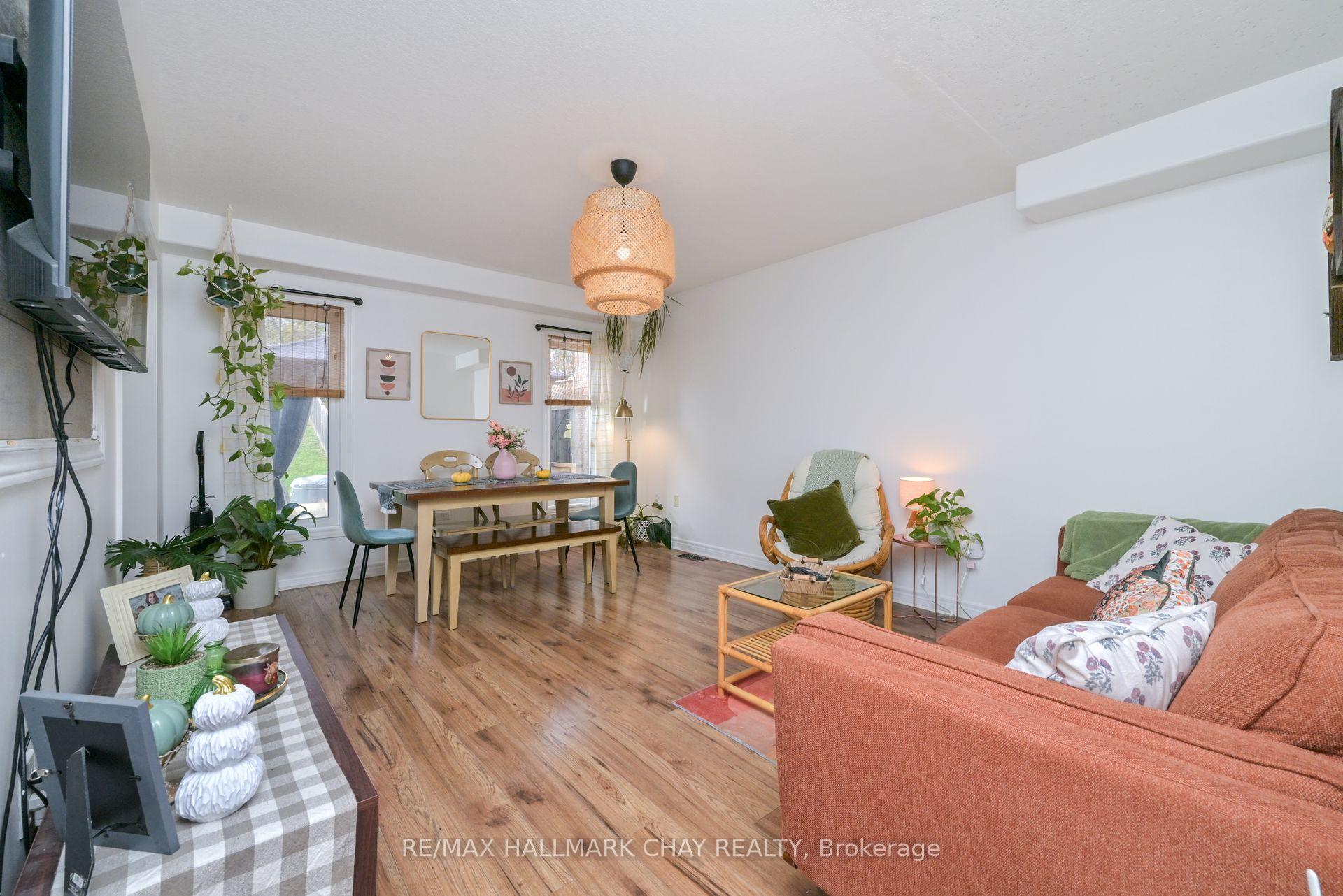 Photo 6 of 96 Buchanan Drive, New Tecumseth, Alliston — HOMEH