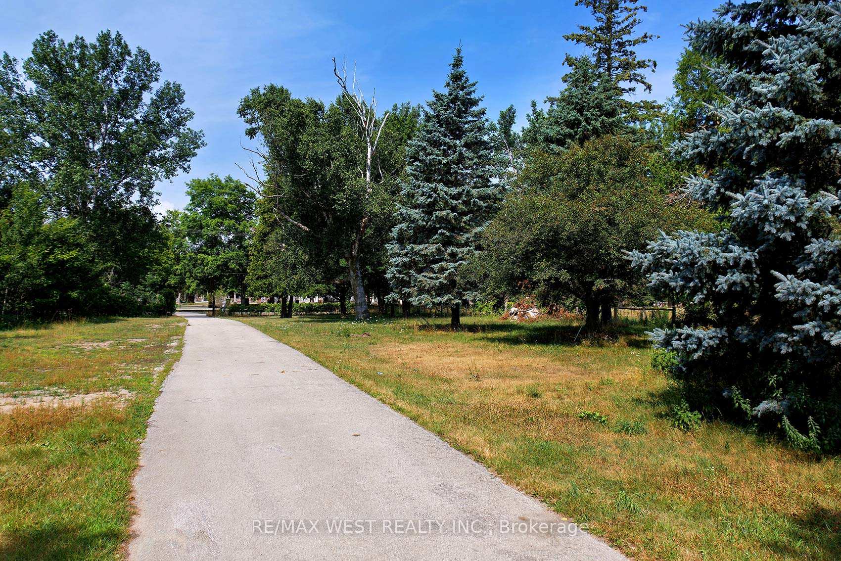 Photo 8 of 7640 Highway 26, Clearview, Rural Clearview — HOMEH