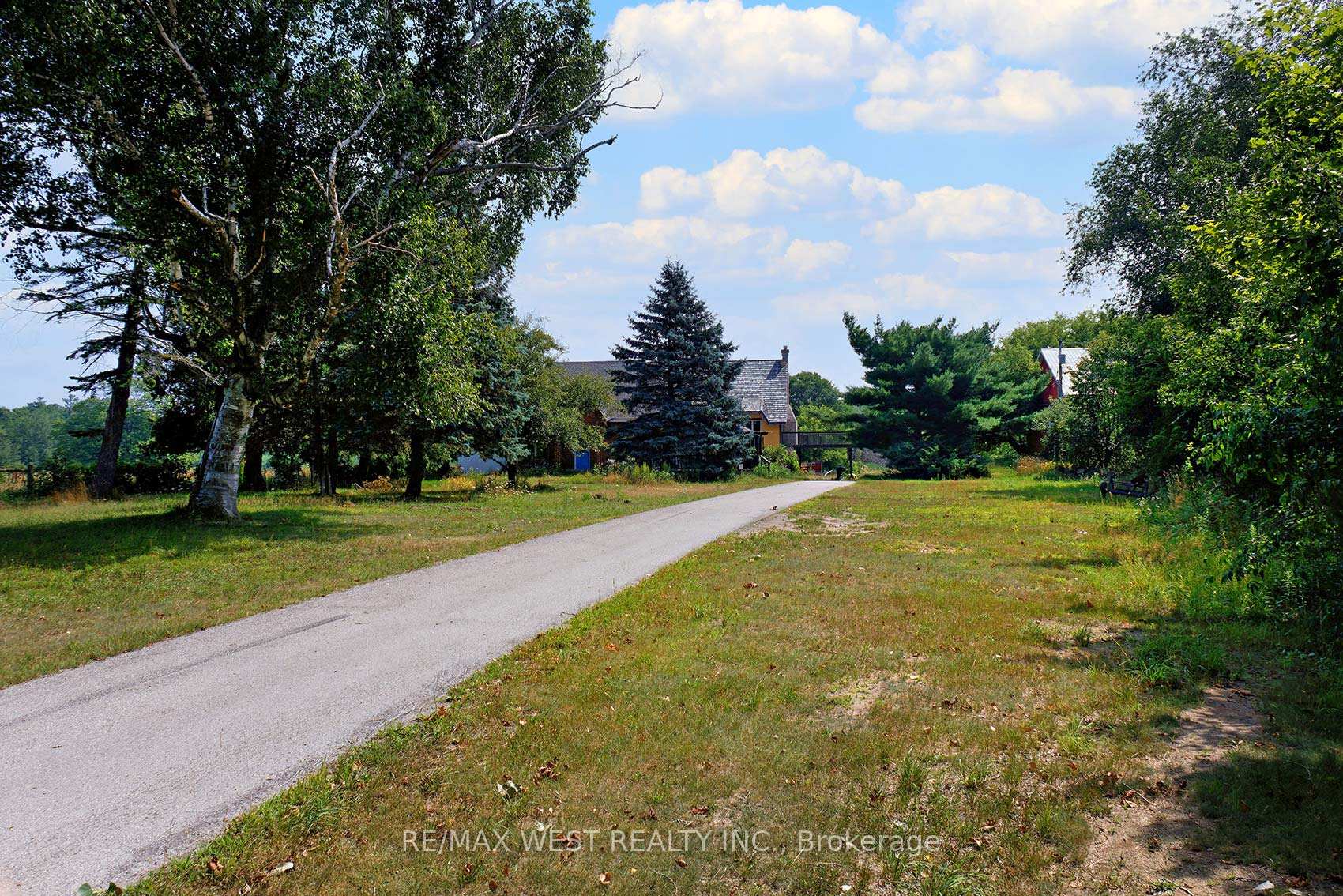 Photo 9 of 7640 Highway 26, Clearview, Rural Clearview — HOMEH