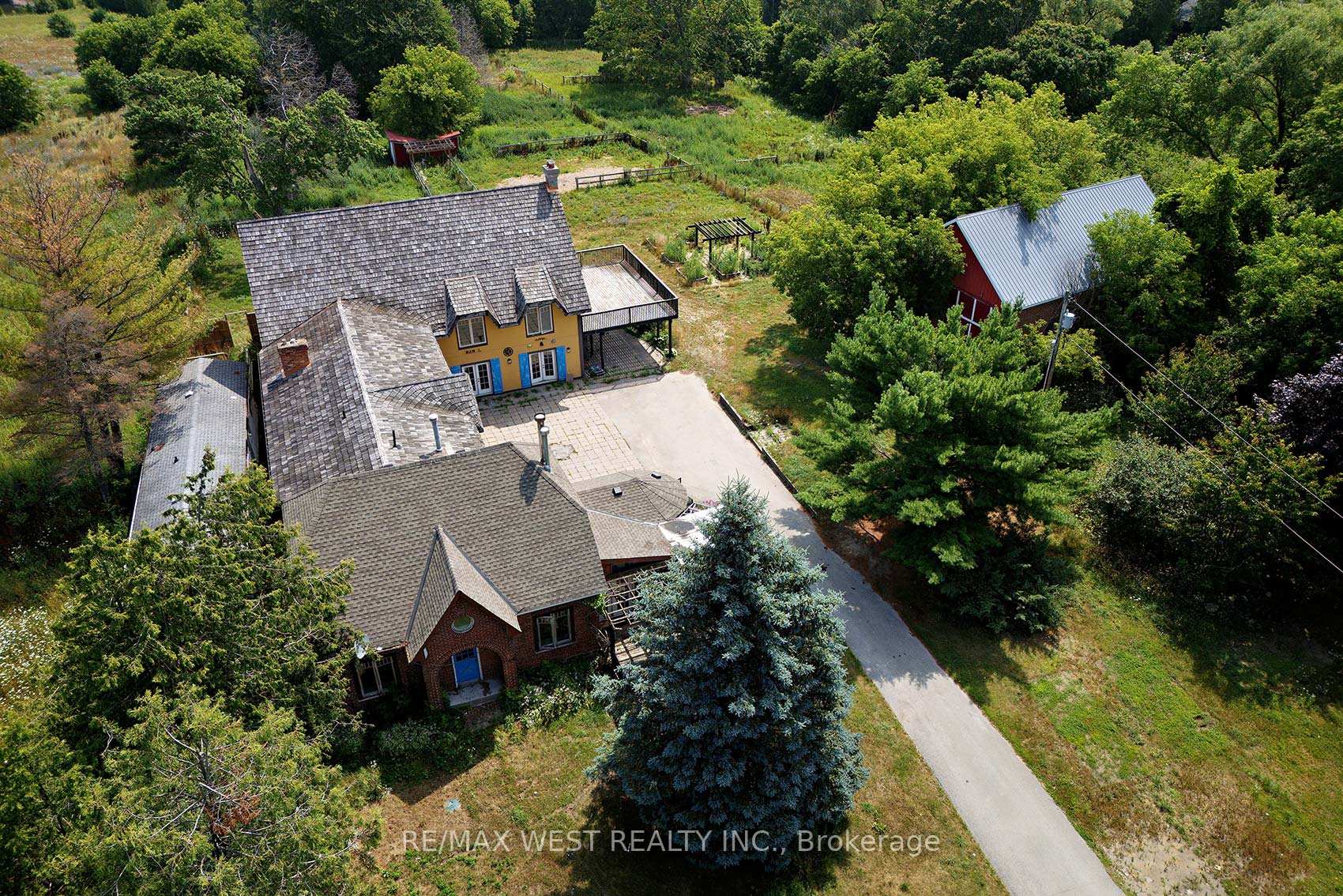 Photo 20 of 7640 Highway 26, Clearview, Rural Clearview — HOMEH