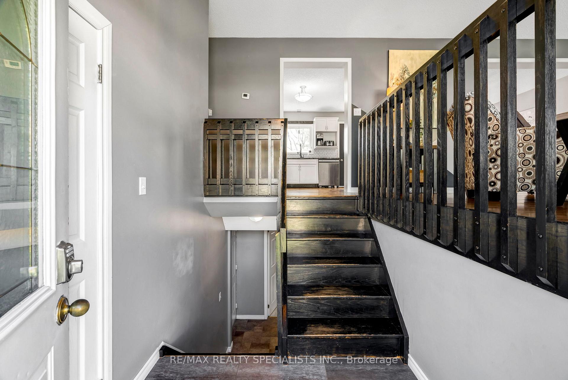 Photo 10 of 174 Charles Street, North Huron, Wingham — HOMEH