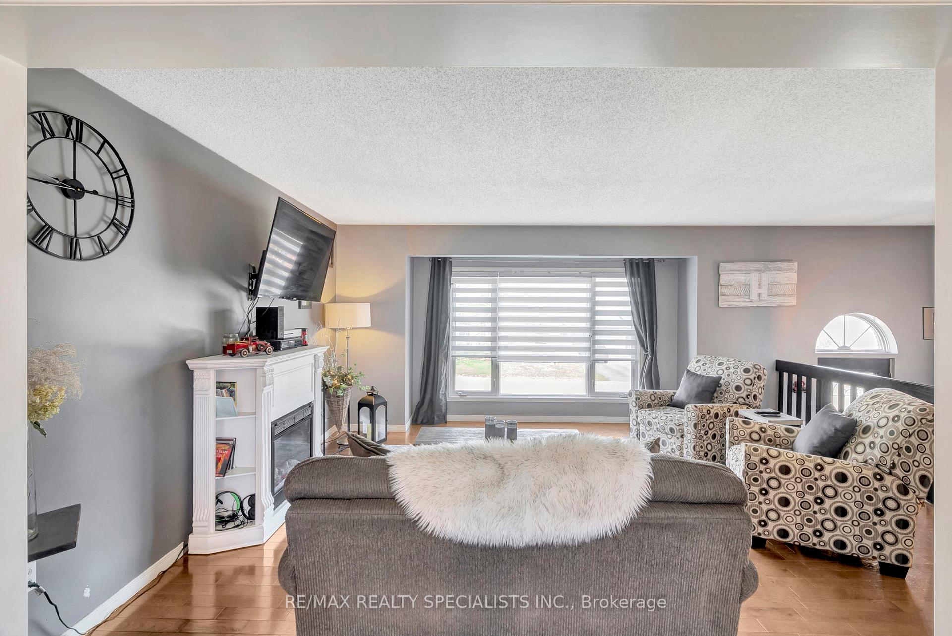 Photo 34 of 174 Charles Street, North Huron, Wingham — HOMEH