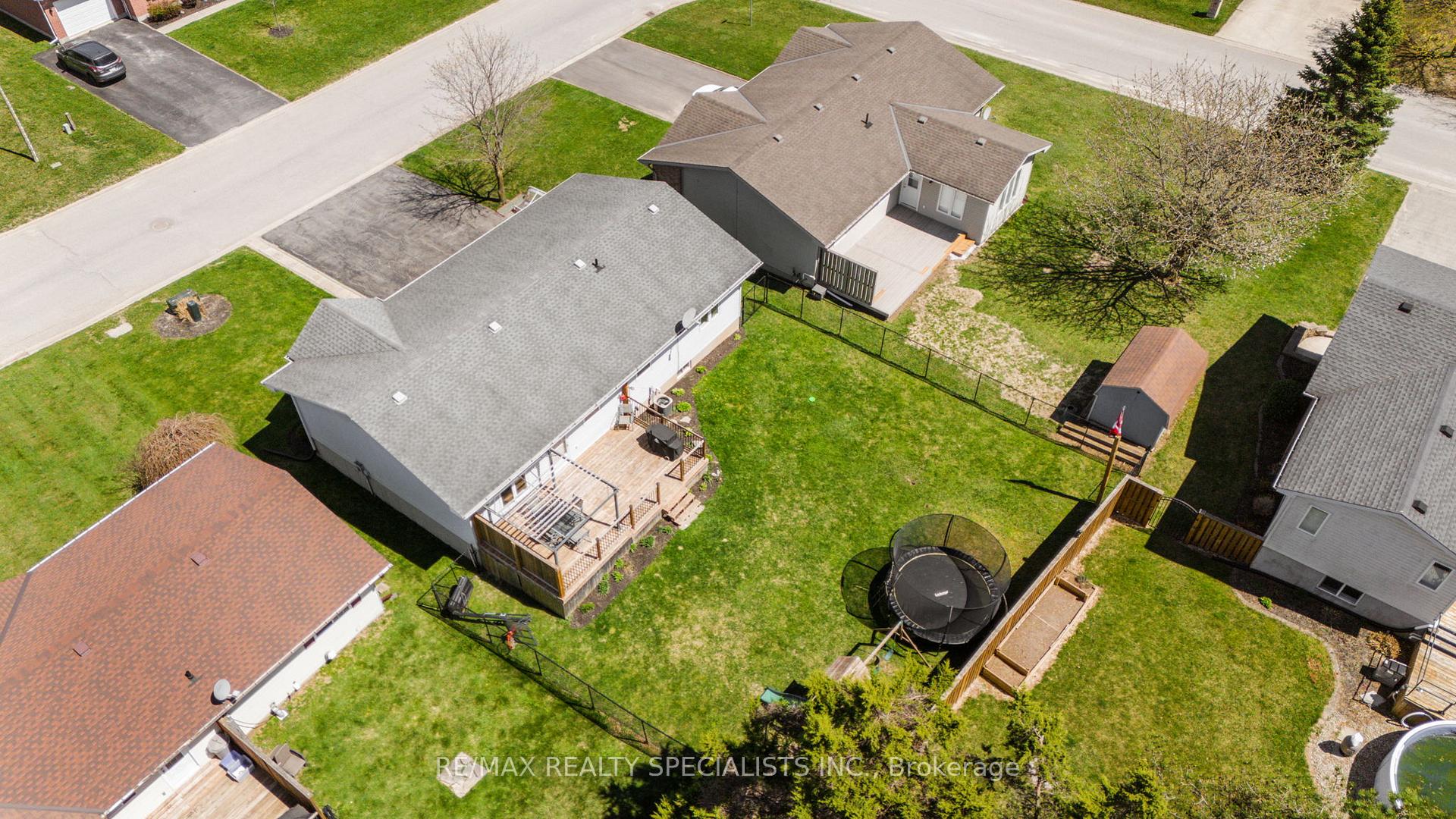 Photo 42 of 174 Charles Street, North Huron, Wingham — HOMEH