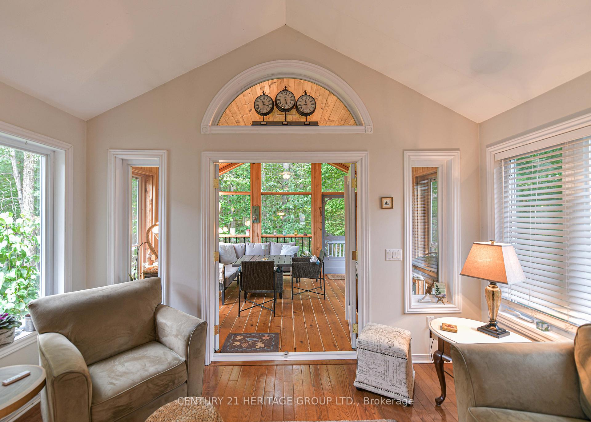 Photo 16 of 43 Pineridge Gate, Gravenhurst, Muskoka (S) — HOMEH