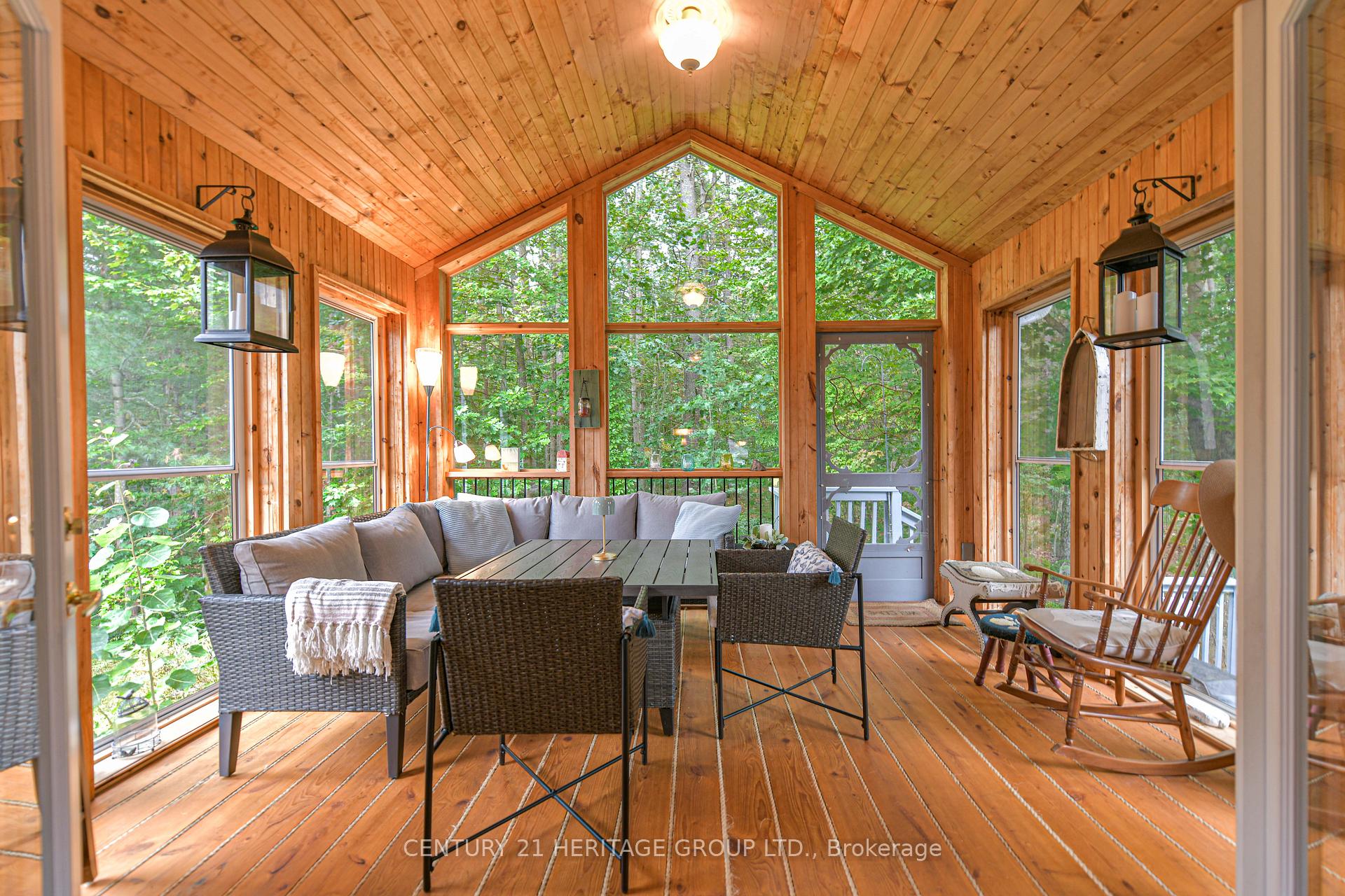 Photo 20 of 43 Pineridge Gate, Gravenhurst, Muskoka (S) — HOMEH