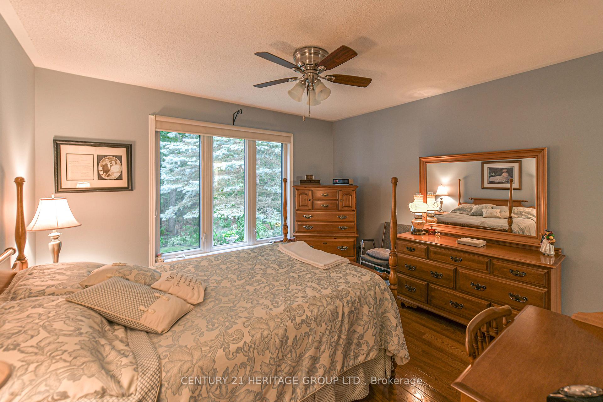 Photo 24 of 43 Pineridge Gate, Gravenhurst, Muskoka (S) — HOMEH