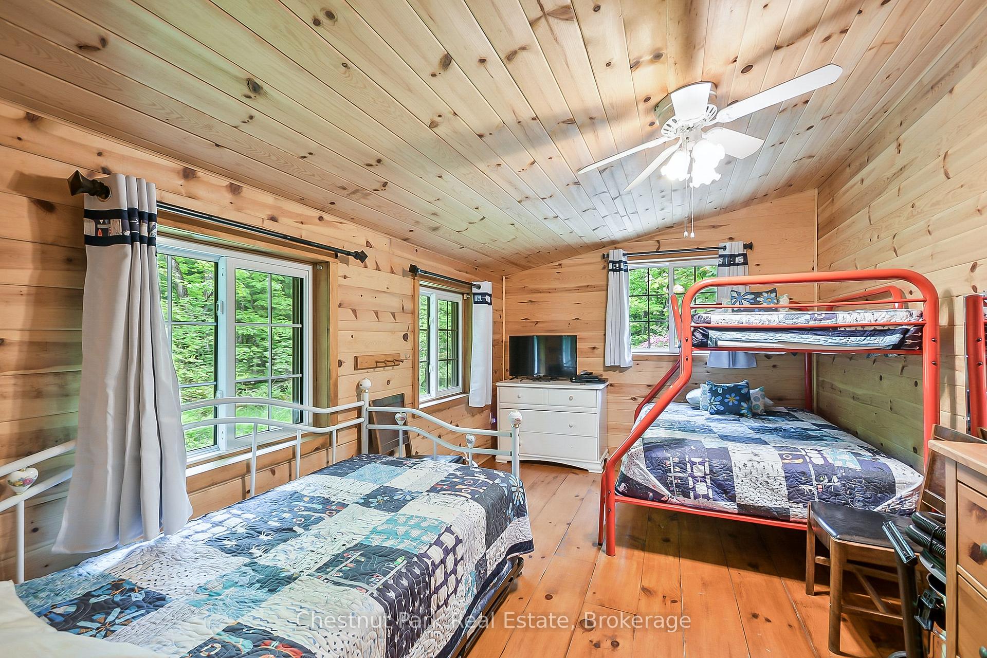 Photo 23 of 1002 Leech Lake Point Road, Bracebridge, Oakley — HOMEH