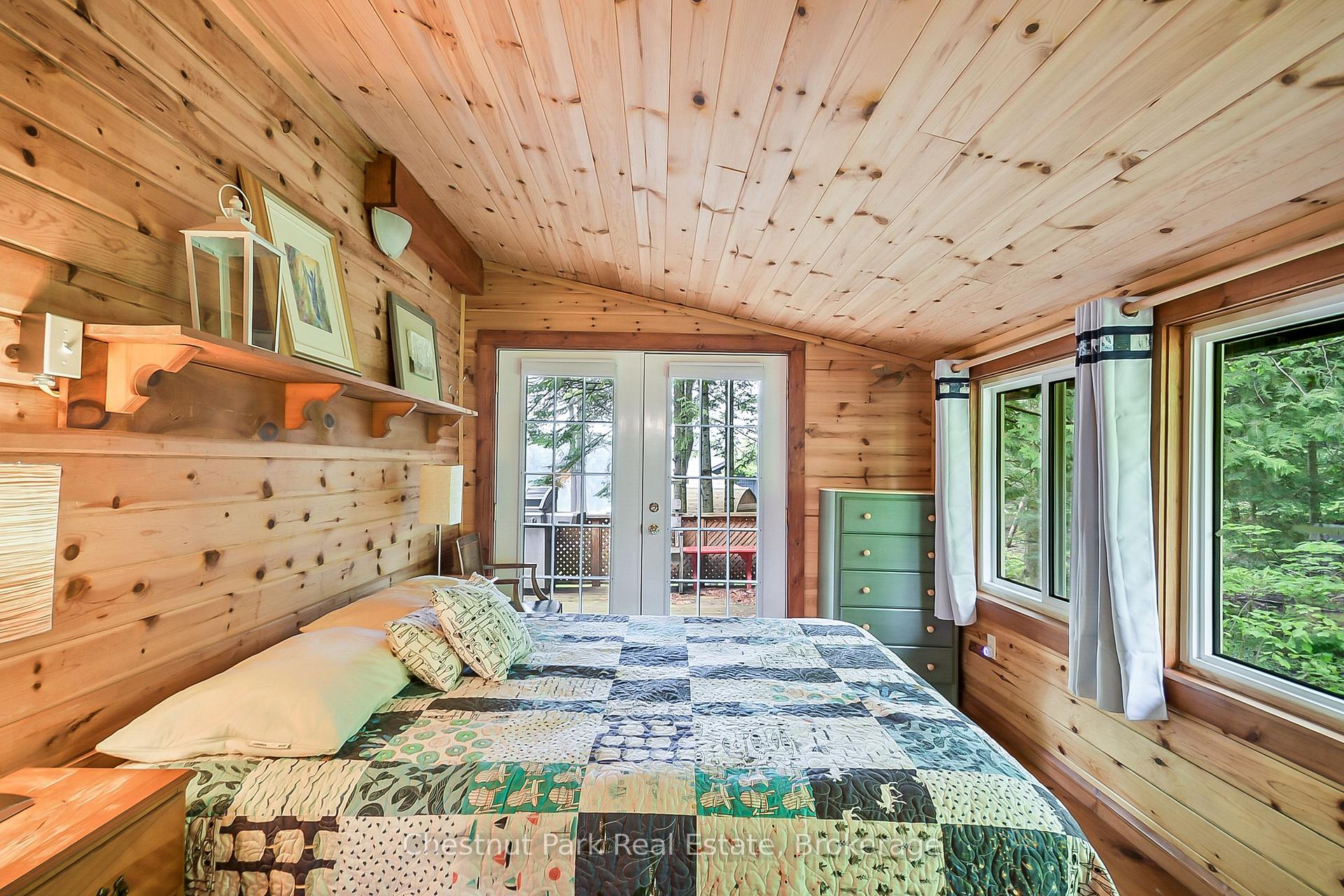 Photo 12 of 1002 Leech Lake Point Road, Bracebridge, Oakley — HOMEH