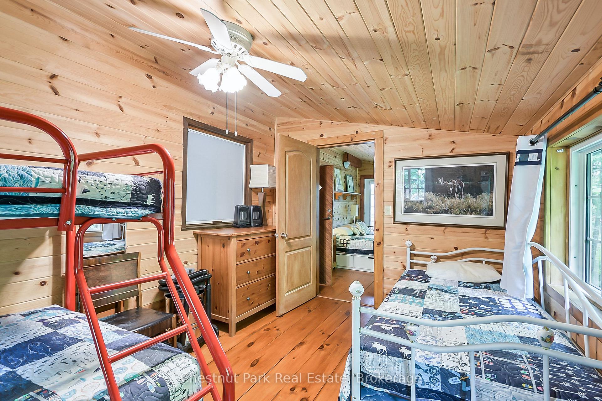 Photo 25 of 1002 Leech Lake Point Road, Bracebridge, Oakley — HOMEH