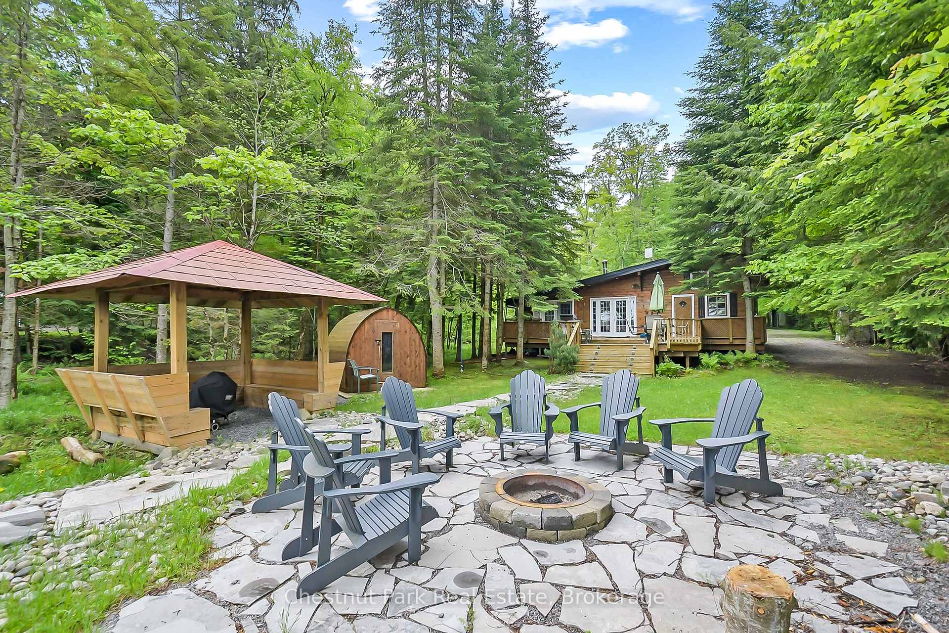 Photo 38 of 1002 Leech Lake Point Road, Bracebridge, Oakley — HOMEH