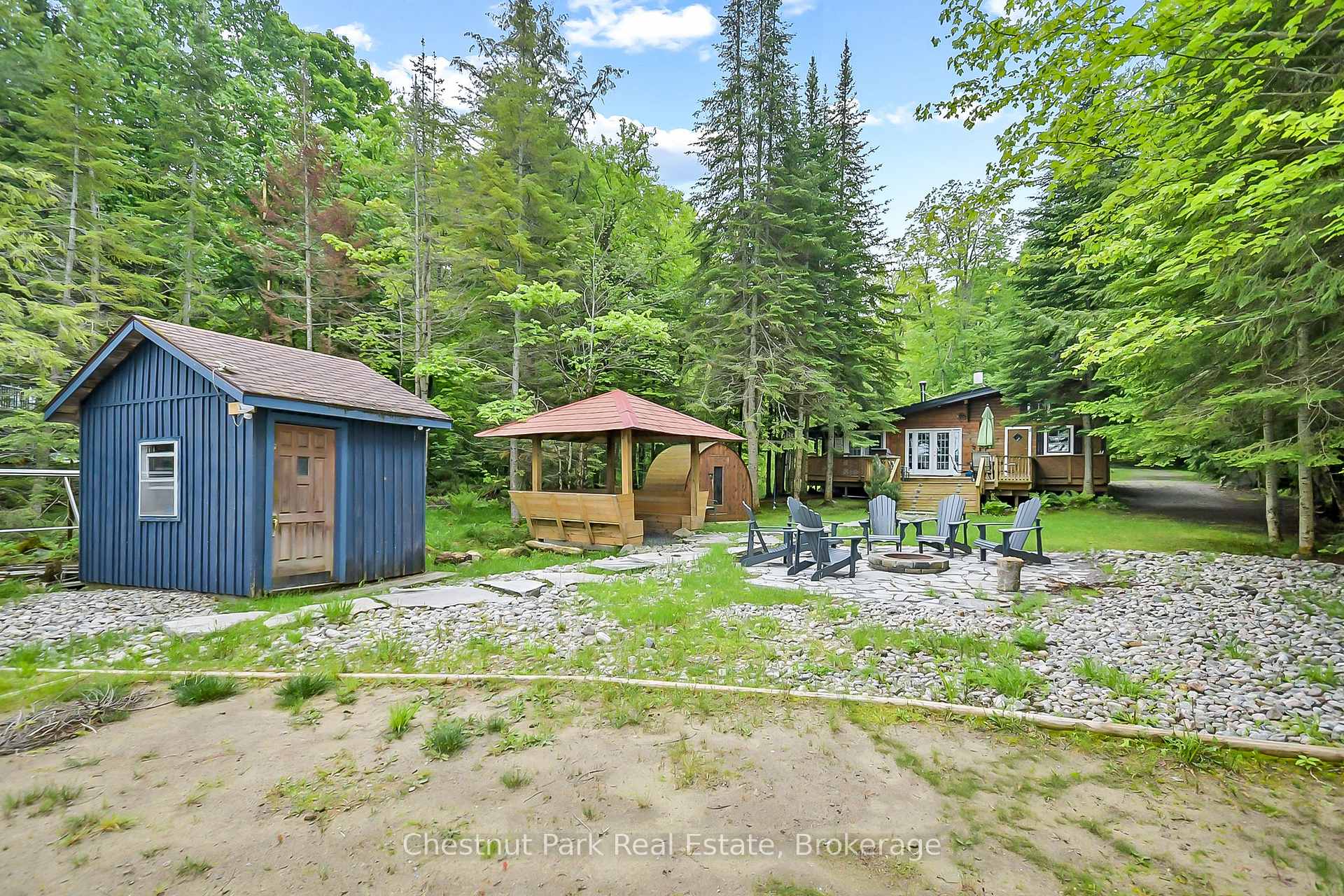 Photo 31 of 1002 Leech Lake Point Road, Bracebridge, Oakley — HOMEH