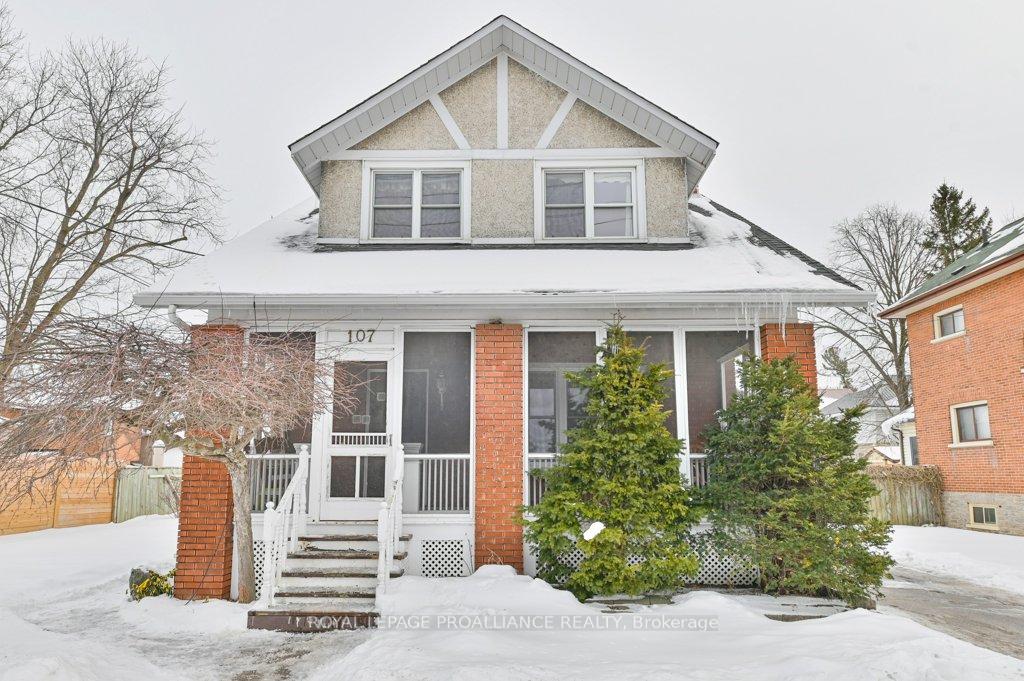 Photo 2 of 107 Catharine Street, Belleville, Belleville Ward — HOMEH