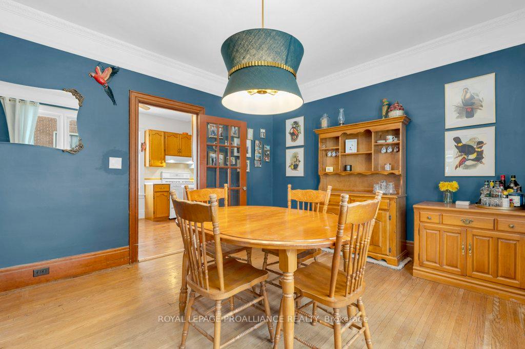 Photo 12 of 107 Catharine Street, Belleville, Belleville Ward — HOMEH