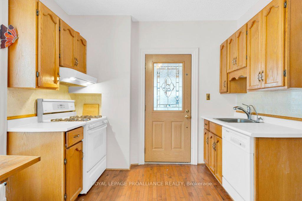Photo 15 of 107 Catharine Street, Belleville, Belleville Ward — HOMEH