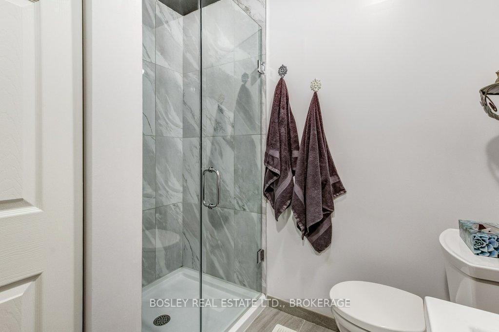 Photo 10 of Unit 11, 303 Central Avenue, Grimsby, Grimsby East — HOMEH