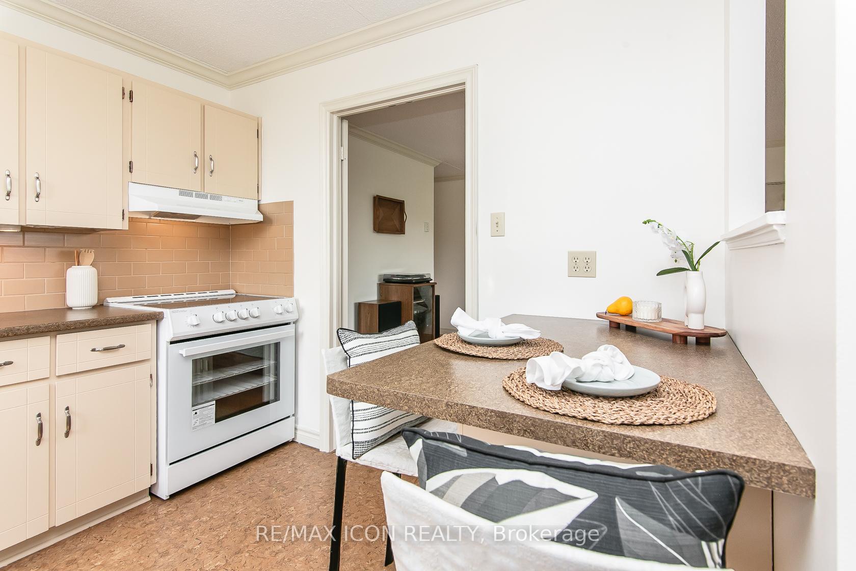 Photo 16 of Unit 508, 22 Marilyn Drive, Guelph, Riverside Park — HOMEH