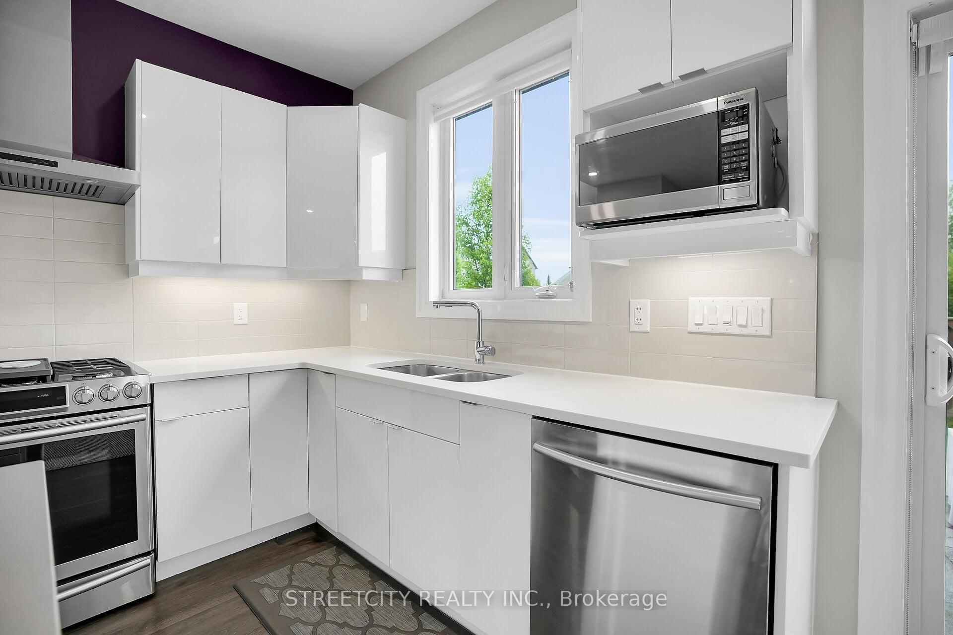 Photo 21 of Unit 126, 9861 Glendon Drive, Middlesex Centre, Rural Middlesex Centre — HOMEH