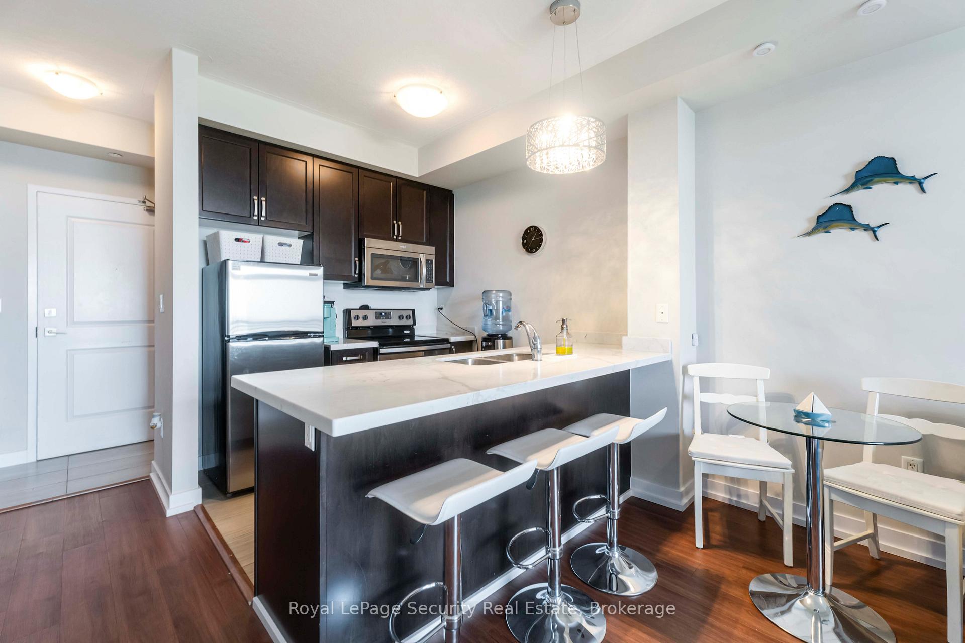 Photo 28 of Unit 203, 35 Southshore Crescent, Hamilton, Stoney Creek — HOMEH